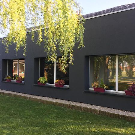 Agathe Et Titi Marigny-les-Reullee Exterior foto