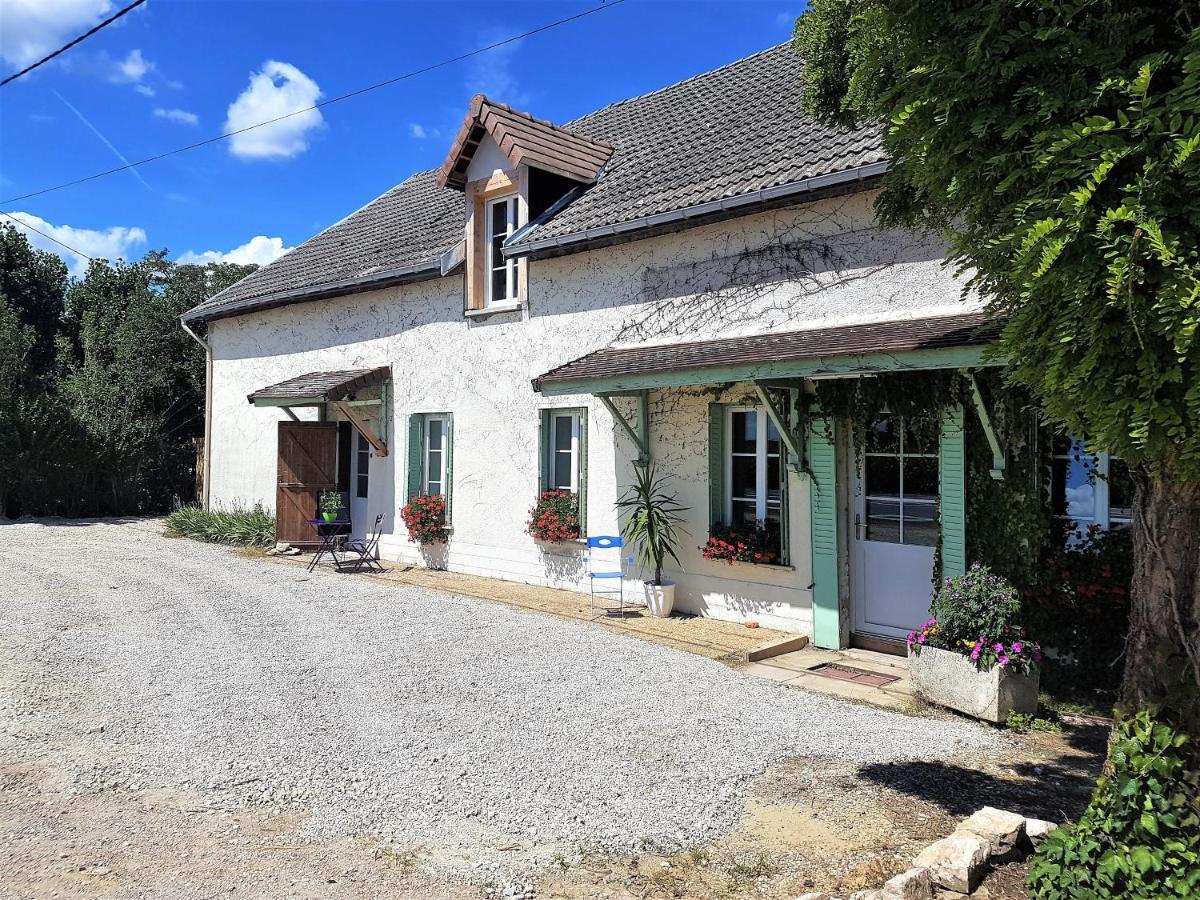Agathe Et Titi Marigny-les-Reullee Exterior foto