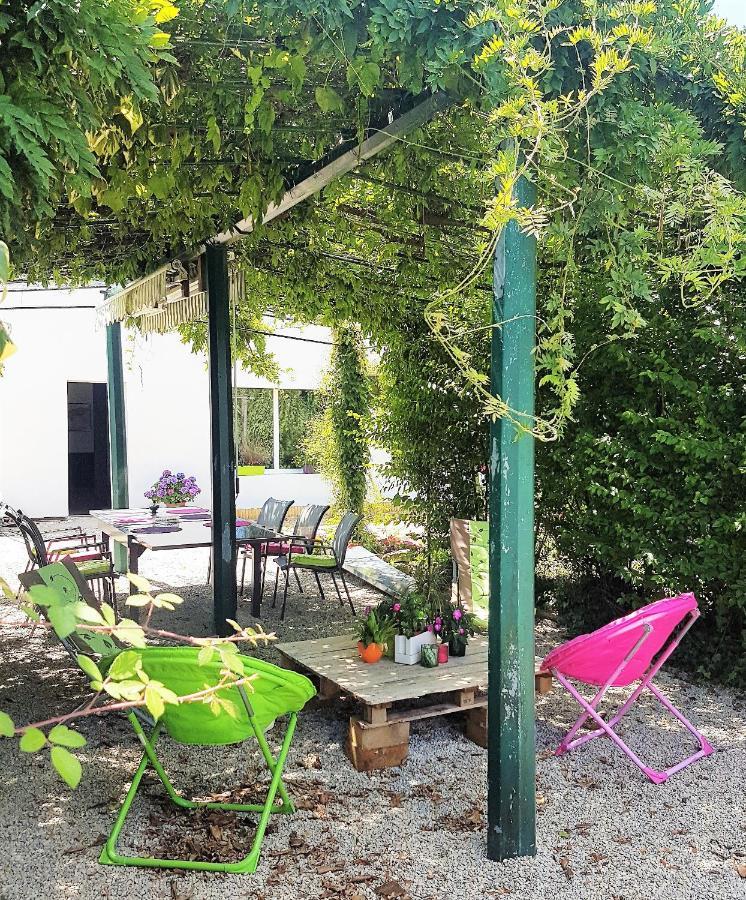 Agathe Et Titi Marigny-les-Reullee Exterior foto